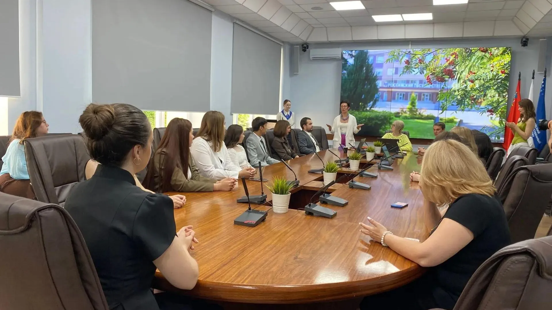 В Пушкинском округе 2 июля вручили свидетельства участникам проекта «Молодежный резерв туризма»