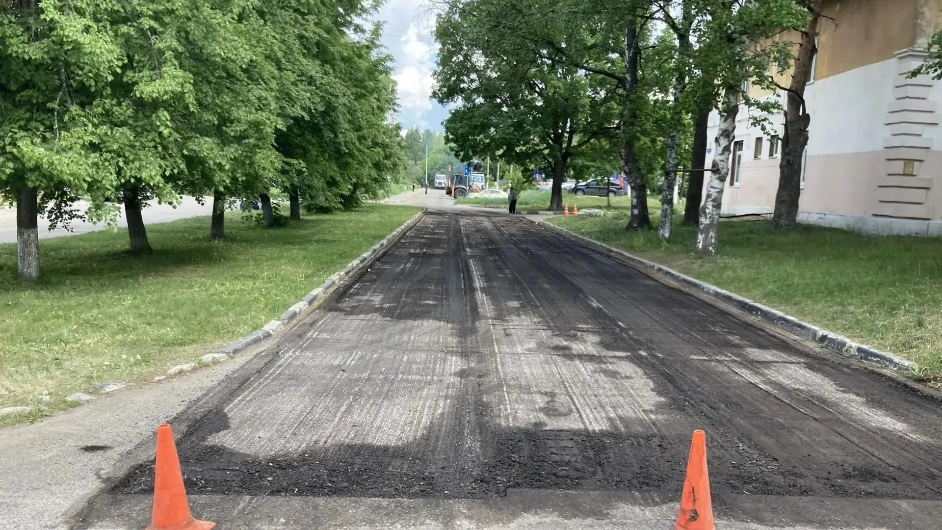 В Богородском округе завершили асфальтирование дворов