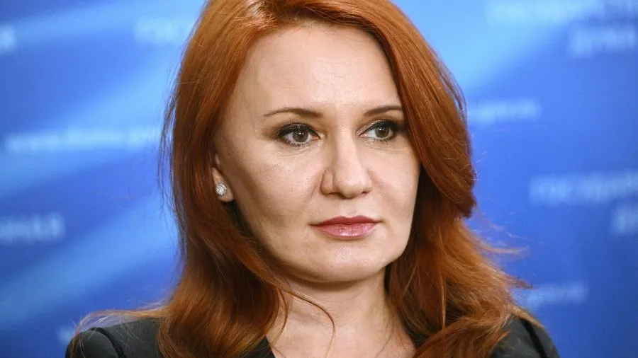 Депутат Бессараб объяснила, почему работающим пенсионерам не повышают выплаты