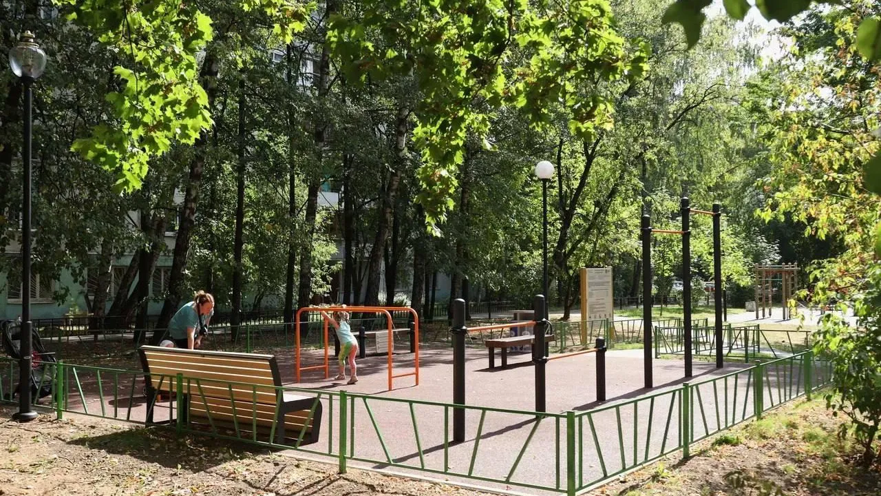 Девять дворов благоустроили в Мытищах