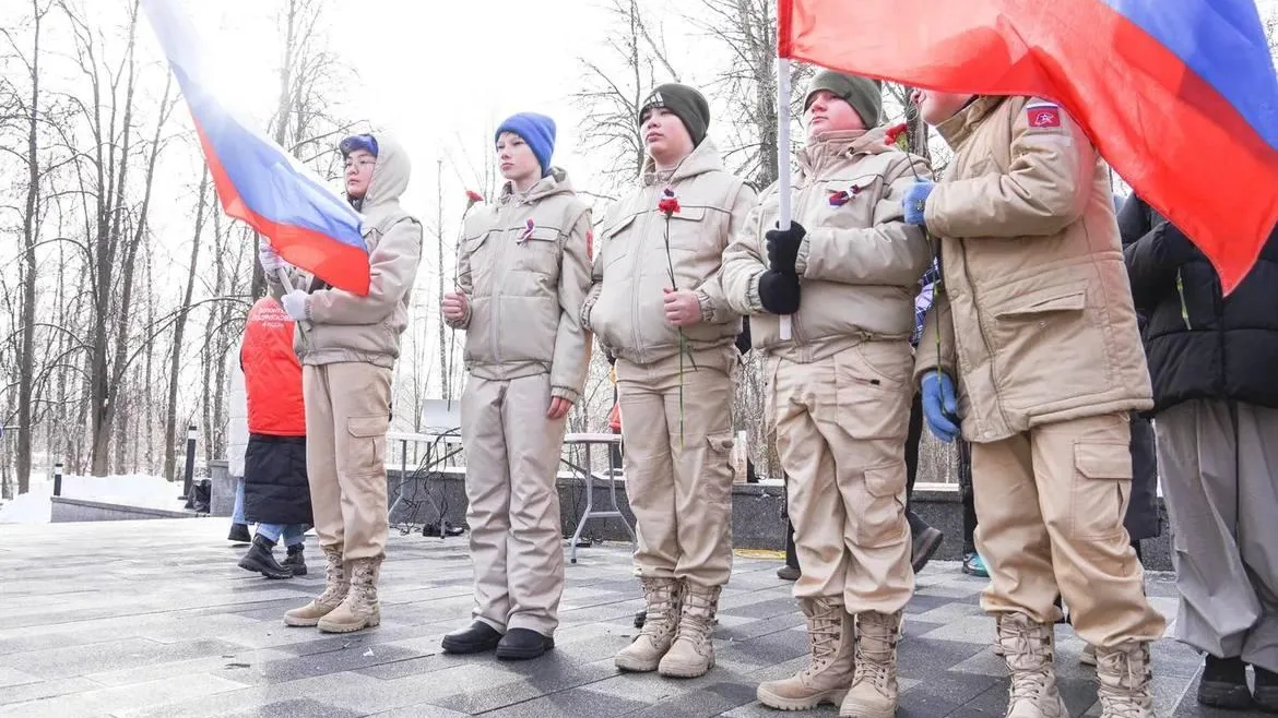 Школьники Мытищ почтили память участников Афганской войны
