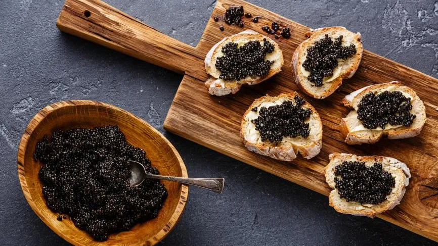 В России черная икра перестала быть продуктом роскоши