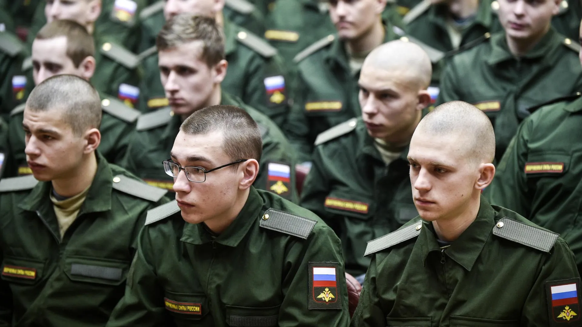 Более 140 человек призовут в армию в Воскресенске