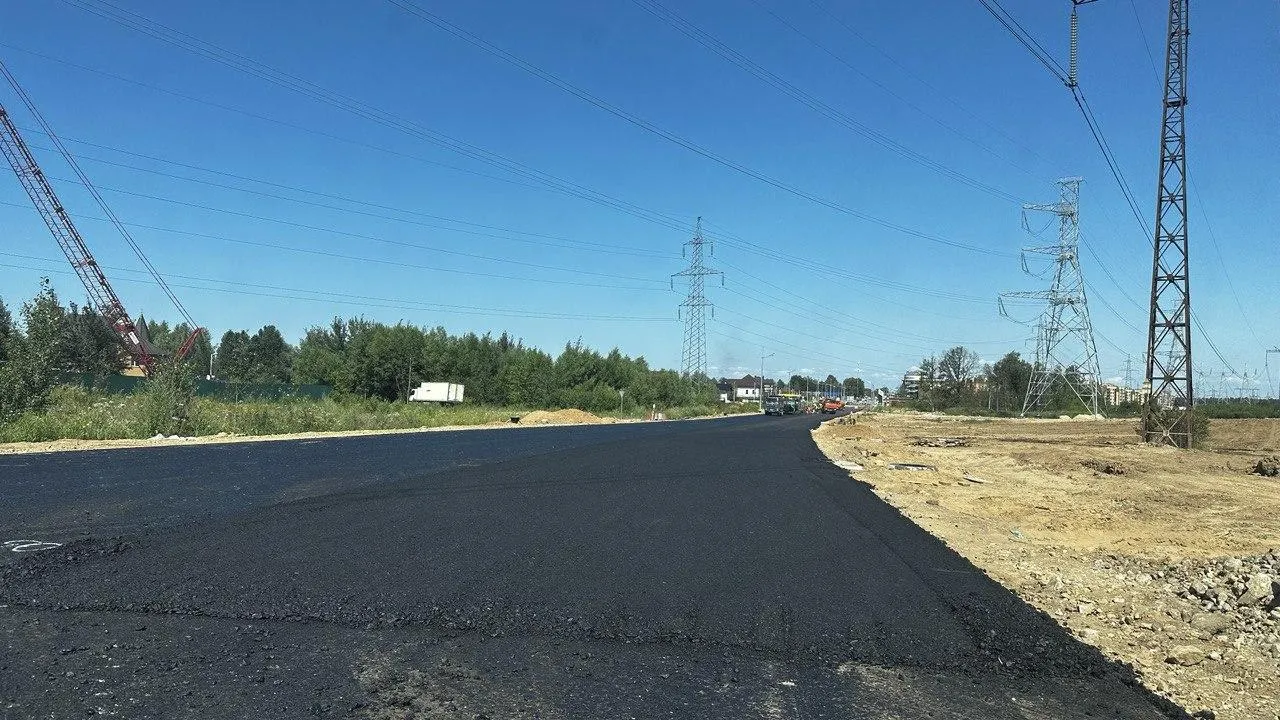 Реконструкцию Пироговского шоссе в Подмосковье завершат раньше срока