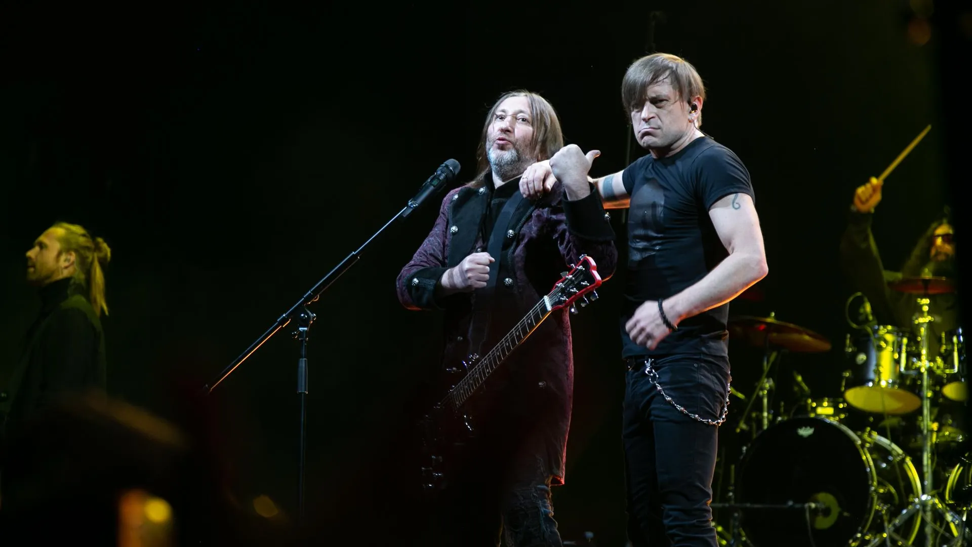Участников группы «Би‑2» депортируют из Таиланда