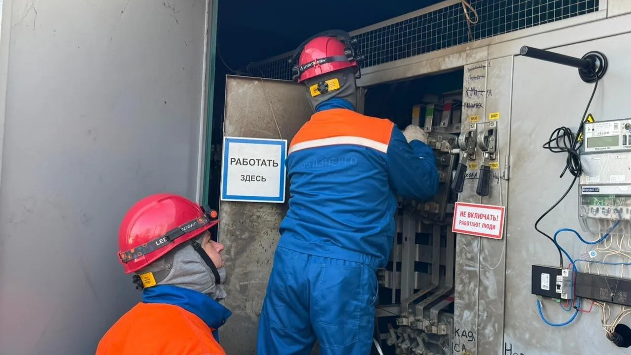 Подмосковные энергетики подключили 25 медучреждений с начала года