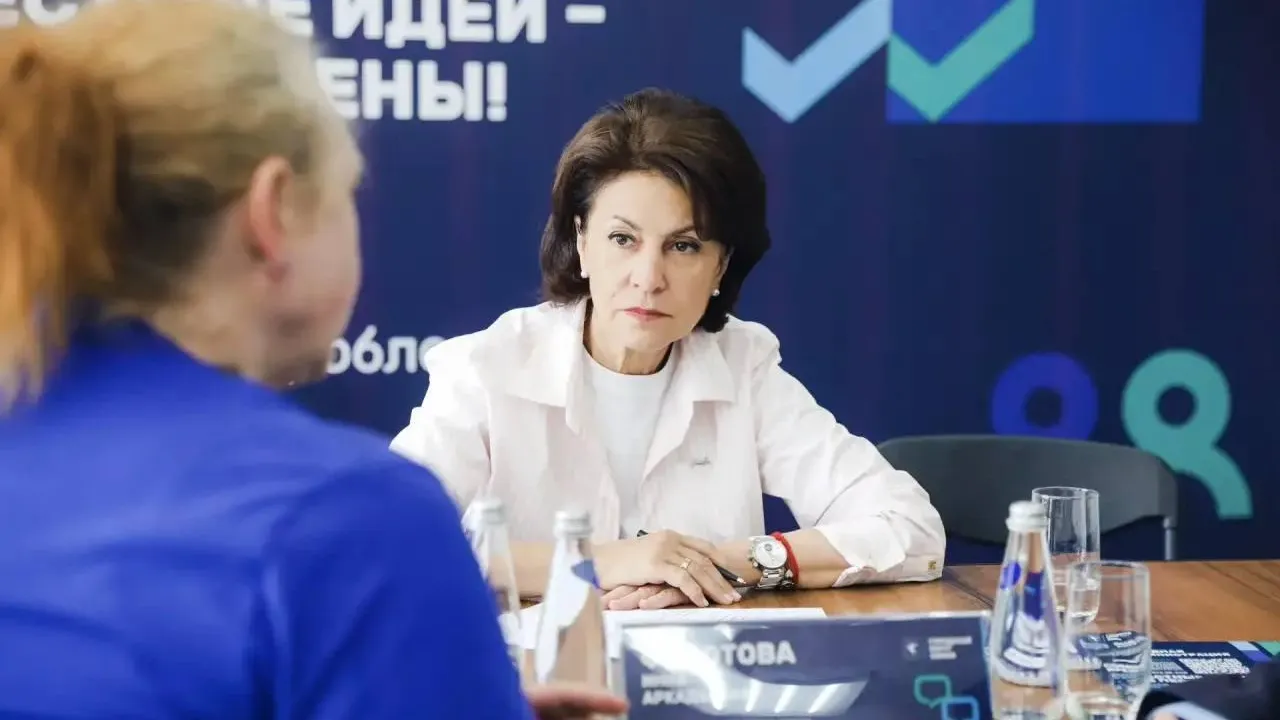 Глава Химок приняла более 40 обращений на выездной встрече