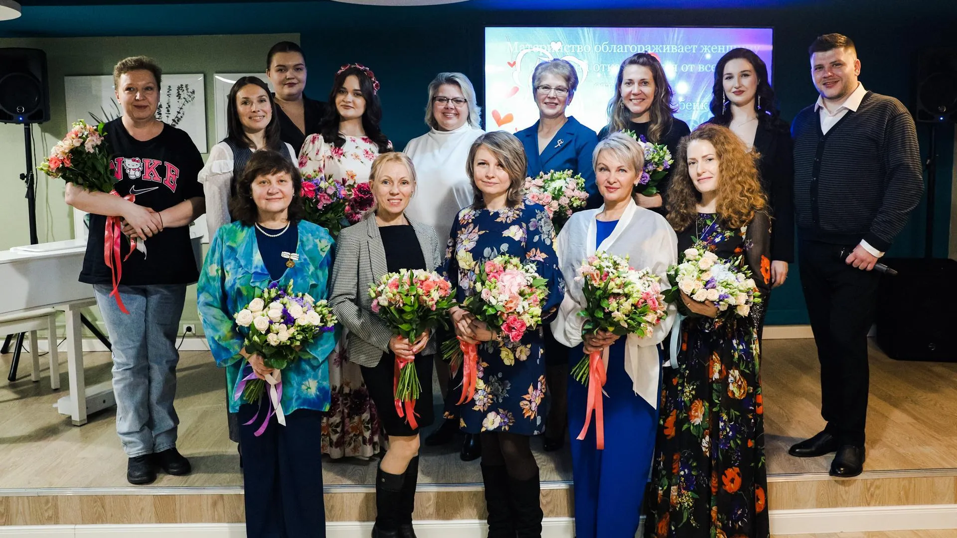 В Химках прошла встреча с многодетными мамами ко Дню матери