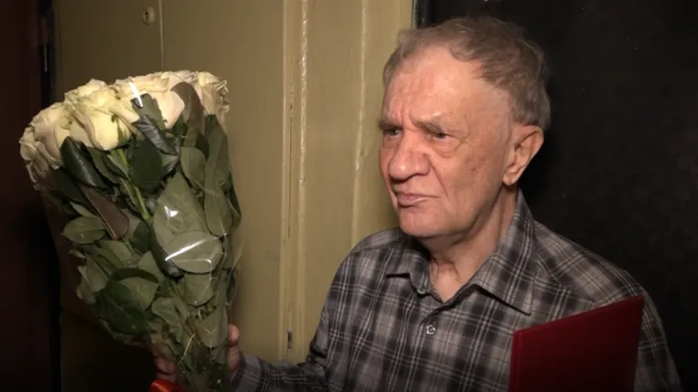 Почетного гражданина Красногорска Анатолия Аторина поздравили с 80‑летием