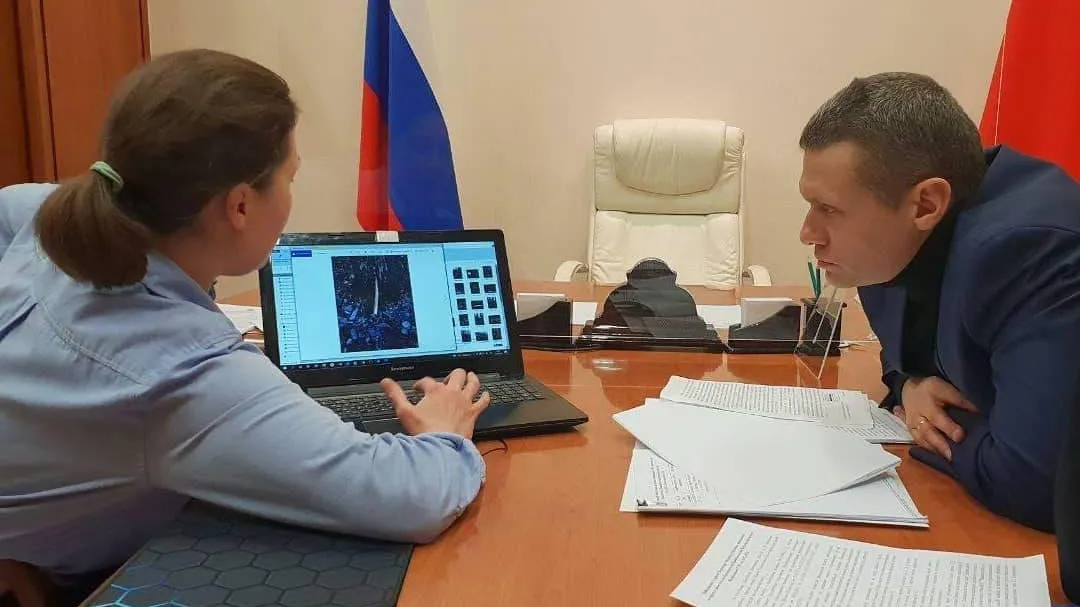Зампред правительства Филимонов взял ситуацию с мусором в лесопарке Мытищ на контроль