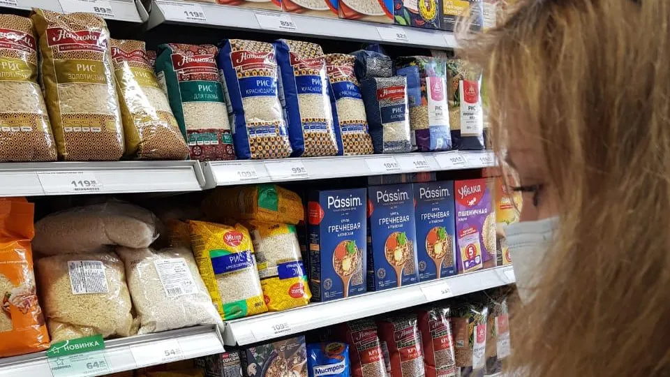Магазины Котельников ежедневно проверяют на наличие товаров первой необходимости