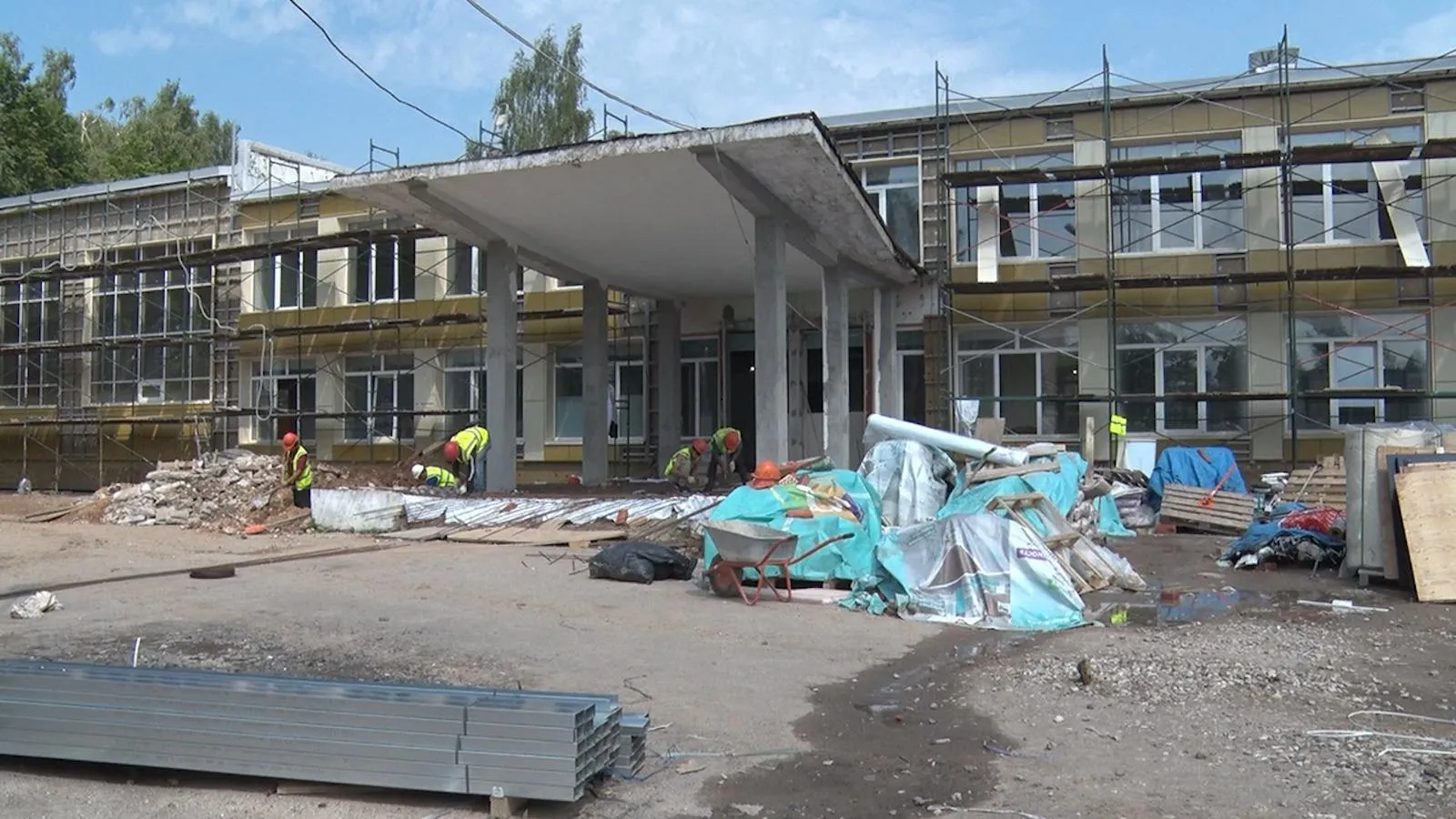 В Клину завершают капитальный ремонт школы «Содружество»