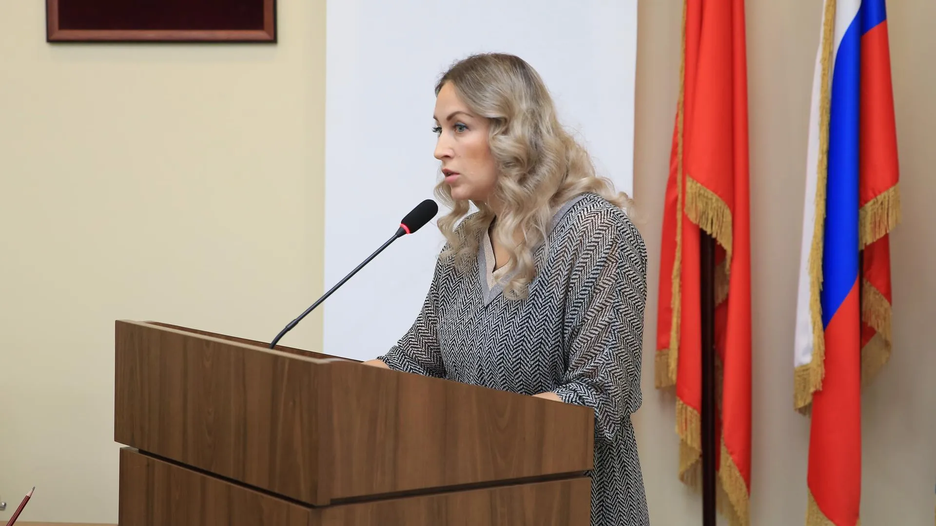 В Долгопрудном обсудили строительство соцобъектов и работу в 3 микрорайонах