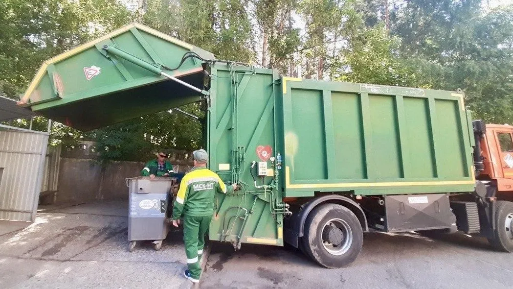 Регоператор Чеховского кластера продезинфицировал почти 10 тыс баков в этом году