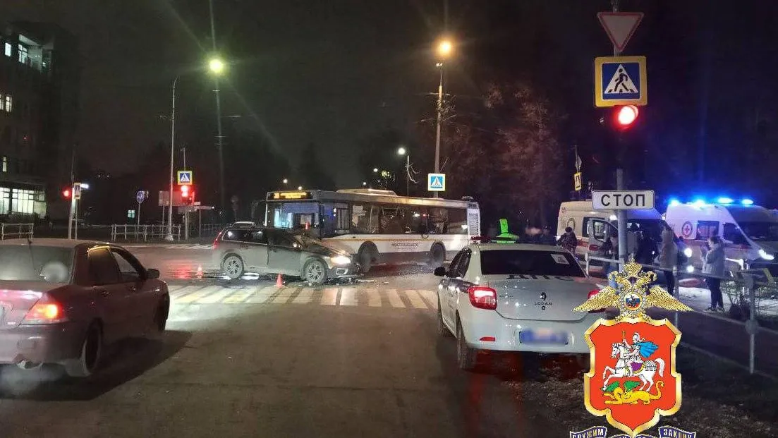 6 человек пострадали в ДТП с рейсовым автобусом в Электростали