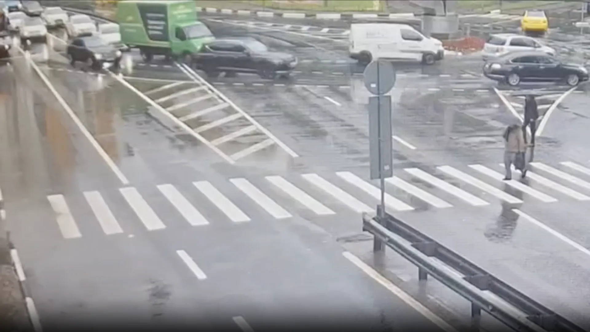 Дороги Подмосковья во вторник утром были загружены на 5 баллов