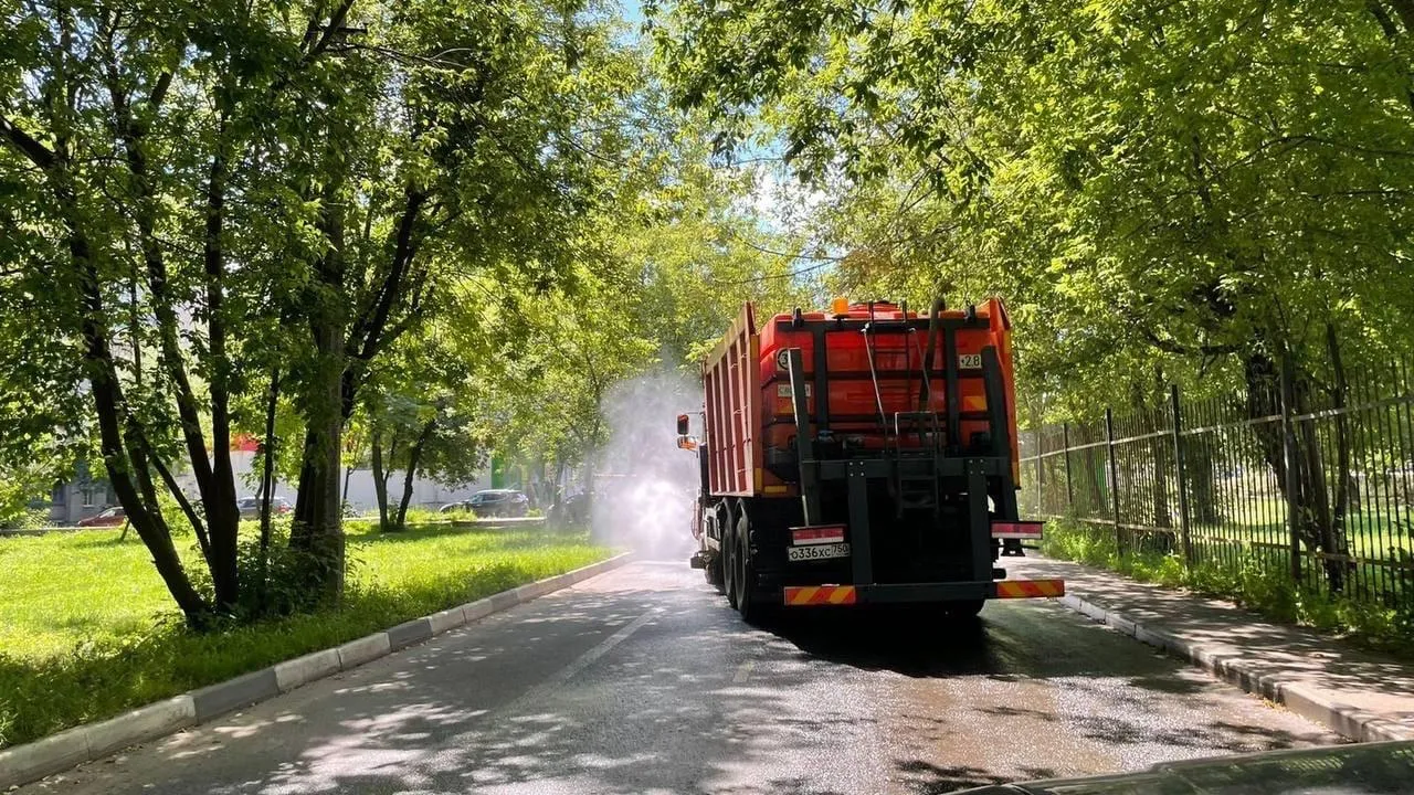 Тротуар к детскому саду сделали в микрорайоне Климовск Подольска