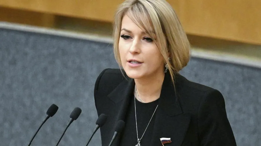 Госдума избрала Яну Лантратову омбудсменом РФ