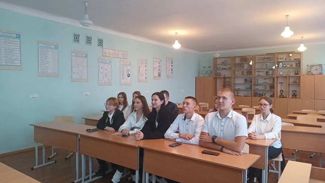 Полицейские Истры провели телемост с 8 школами Донецкой Народной Республики