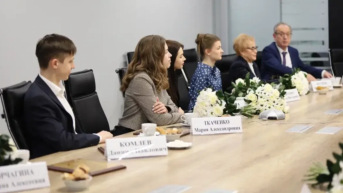 В Подмосковье наградили победителей конкурса «Педагогический дебют-2024»