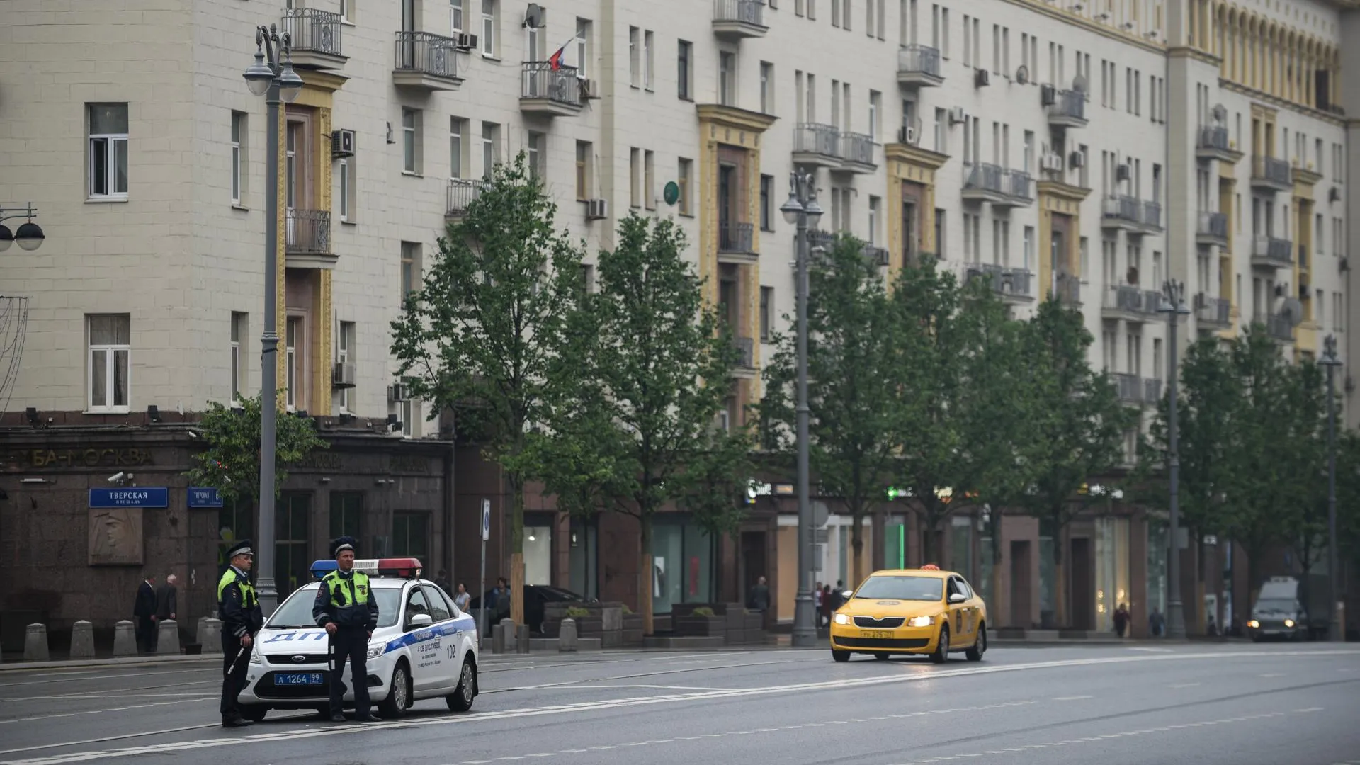 Облачная погода и до плюс 24 градусов ожидается в Московском регионе в понедельник