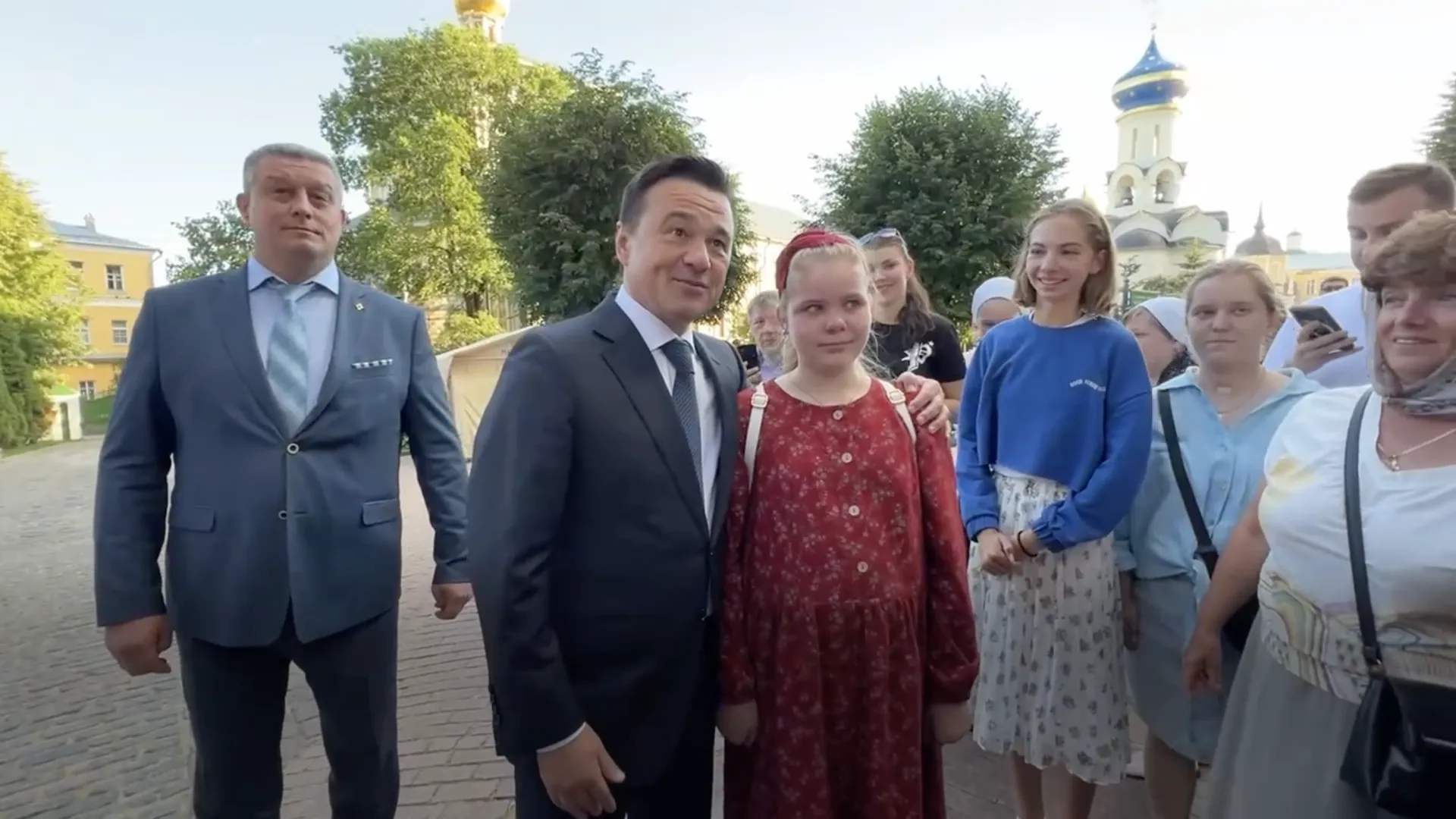 Андрей Воробьев пообещал передать Владимиру Путину пожелания от девочки Саши