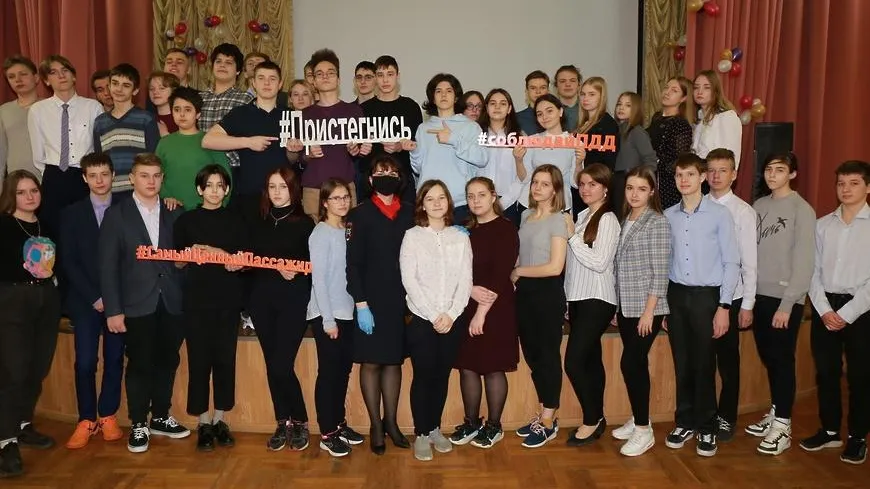Школьникам Подольска напомнили требования к управлению скутерами