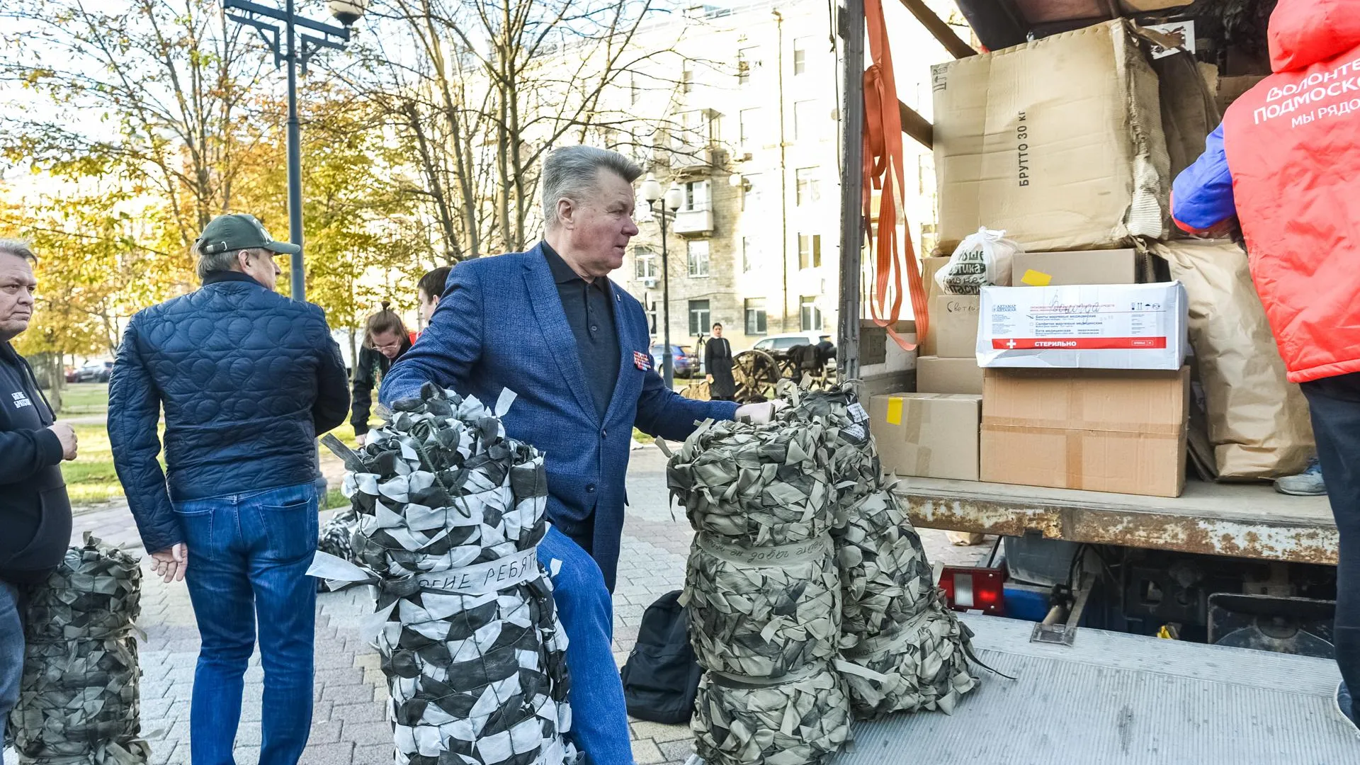 300 т гумпомощи в зону СВО отправила «Единая Россия» Подмосковья в октябре