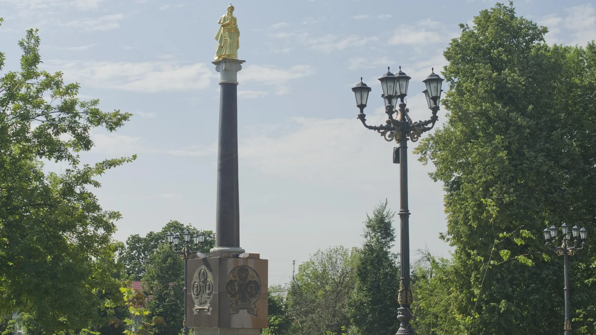 Подмосковные Дмитров и Ногинск стали городами областного подчинения