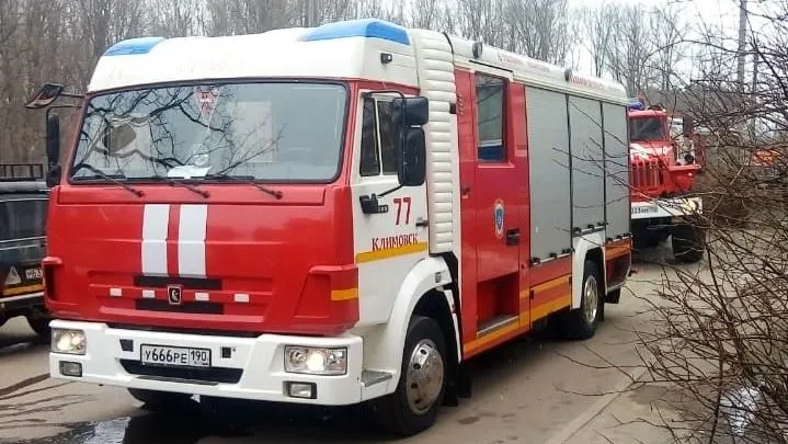 В Подольске огнеборцы потушили возгорание на балконе многоэтажного дома