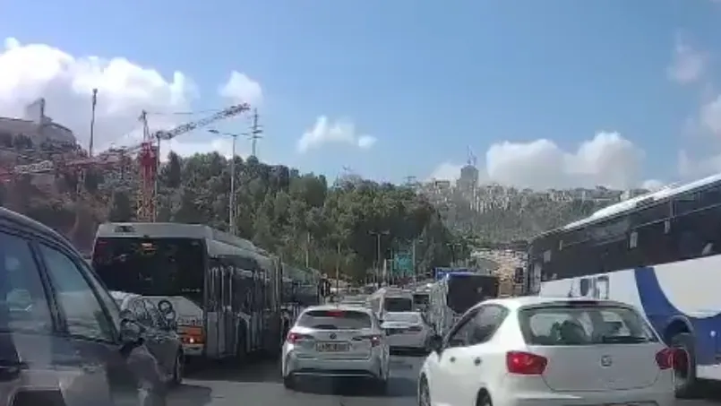 Опубликовано видео с моментом стрельбы в автобусе в Иерусалиме