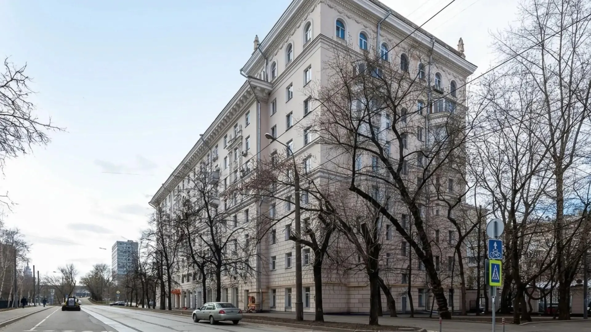 Коммерческое помещение возле станции метро «Войковская» выставлено на торги