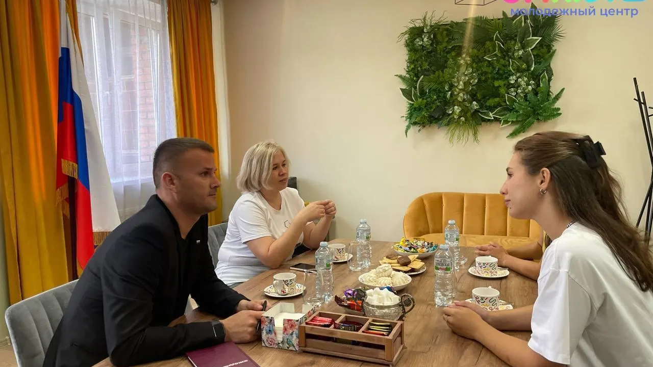 В мытищинском молодежном центре встретились с коллегами из Королева