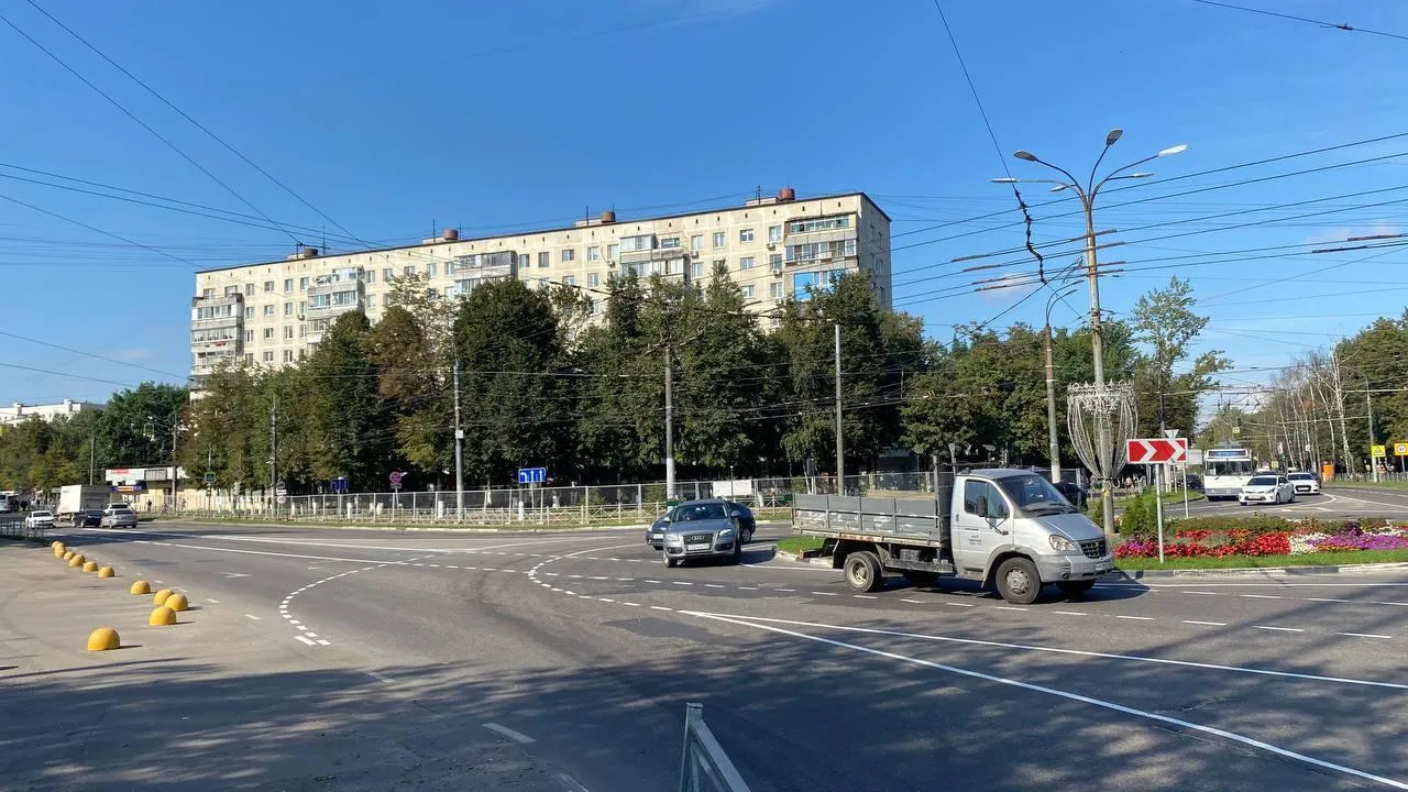 Третий в Подмосковье турбокольцевой перекресток обустроили в Видном
