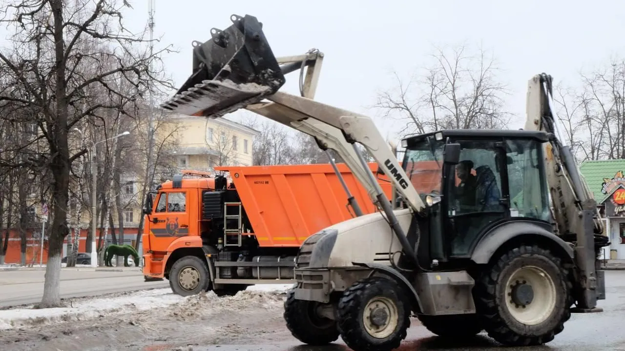 Дорожные службы Подмосковья вывезли свыше 2,5 млн кубометров снега с начала зимы