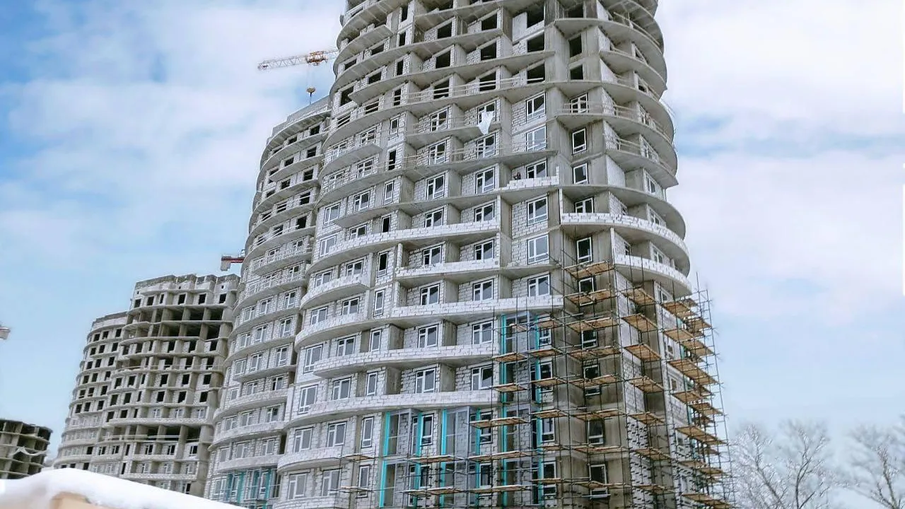 Качество устройства каменной кладки проверили в подмосковном ЖК «Соболевка»