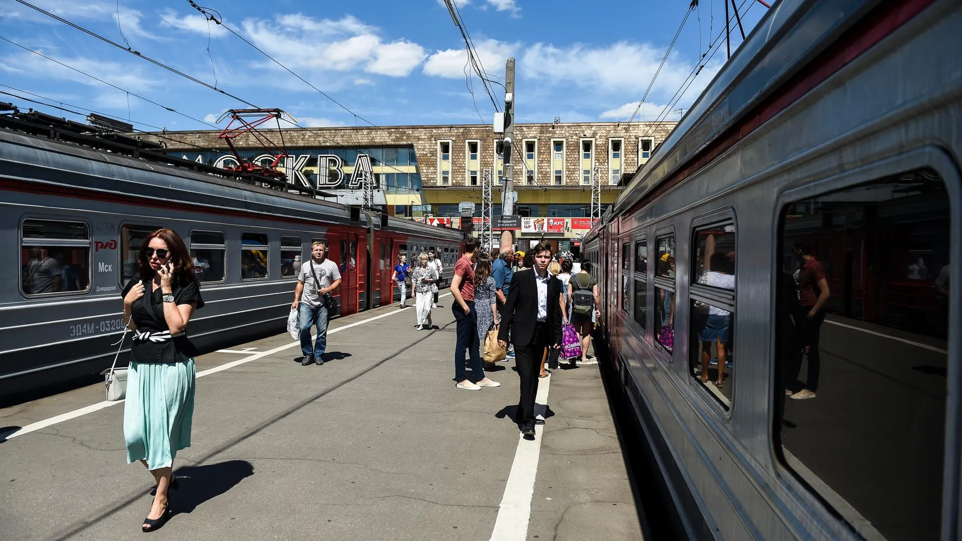 Льготникам Подмосковья стал доступен способ оплаты Fast Track для поездок на электричках