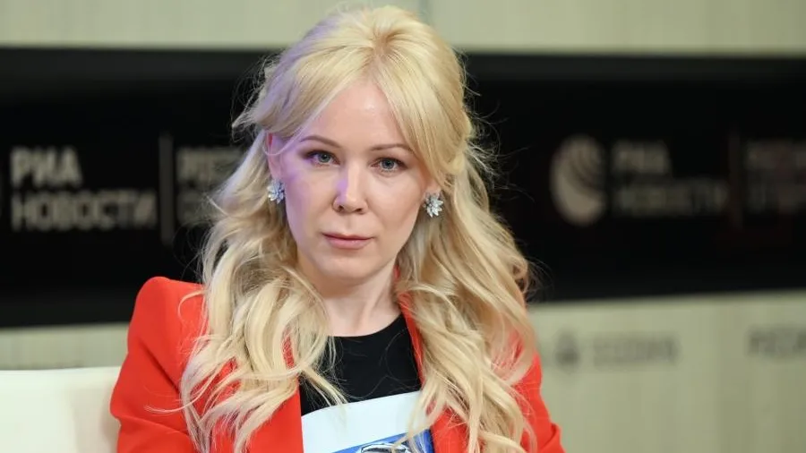 Студенты СПбГПМУ пожаловались Мизулиной, что с них требуют деньги за прогулы