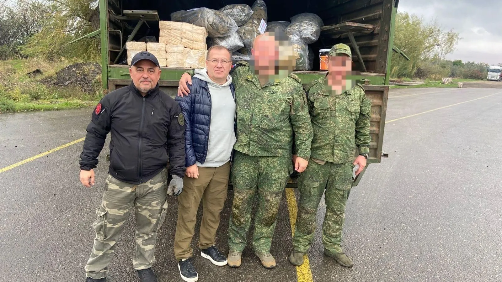 Депутат Мособдумы Эдуард Живцов доставил гумпомощь бойцам СВО