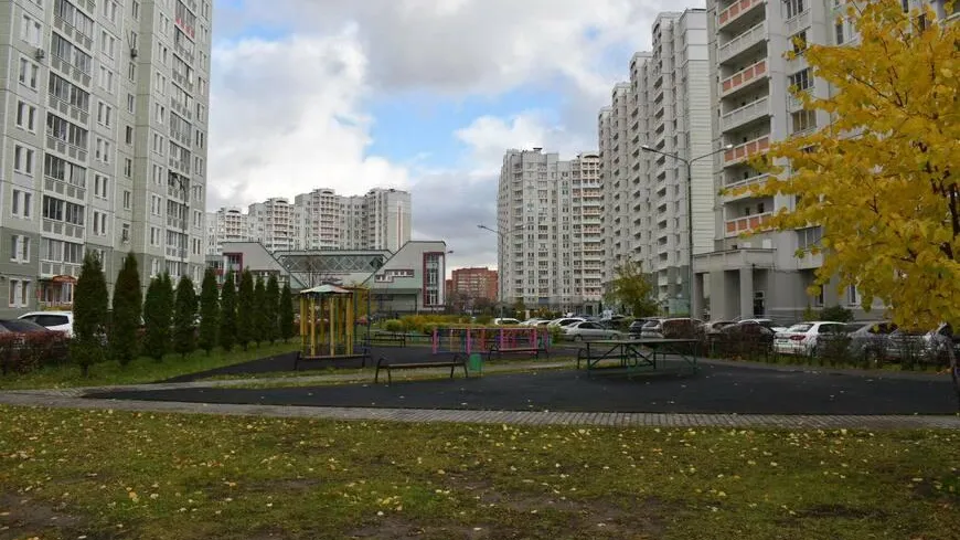 Более 20 дворов Балашихи планируют комплексно благоустроить в 2022 г