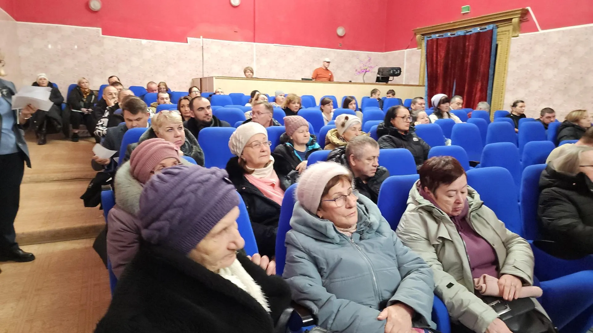 Парковку грузовых автомобилей ограничат вдоль улицы Плещеевской в Подольске