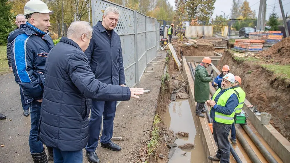 Капремонт теплосетей и ГВС продолжается в подмосковном поселке Покровский Городок