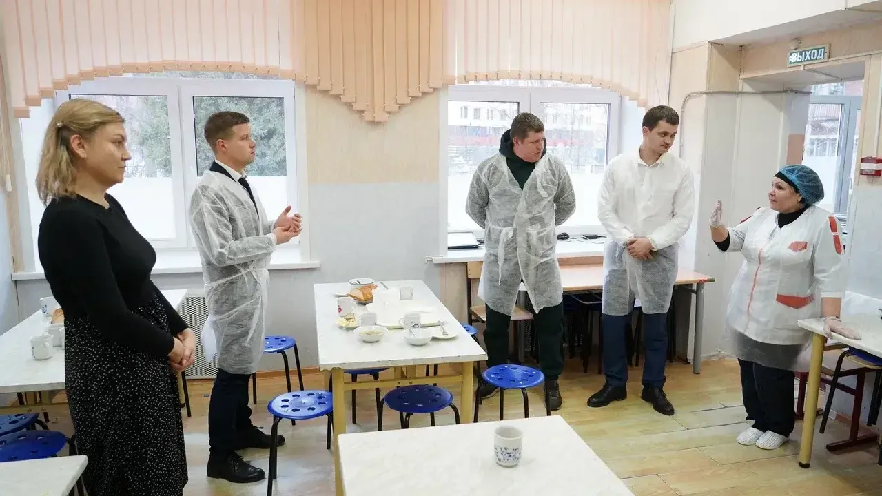 В Котельниках прошла проверка качества питания в школе № 3