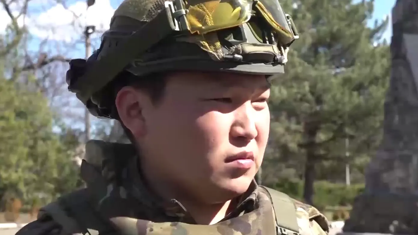 Рядовой Максимов уничтожил 27 солдат ВСУ и удержал захваченный опорник противника в ДНР