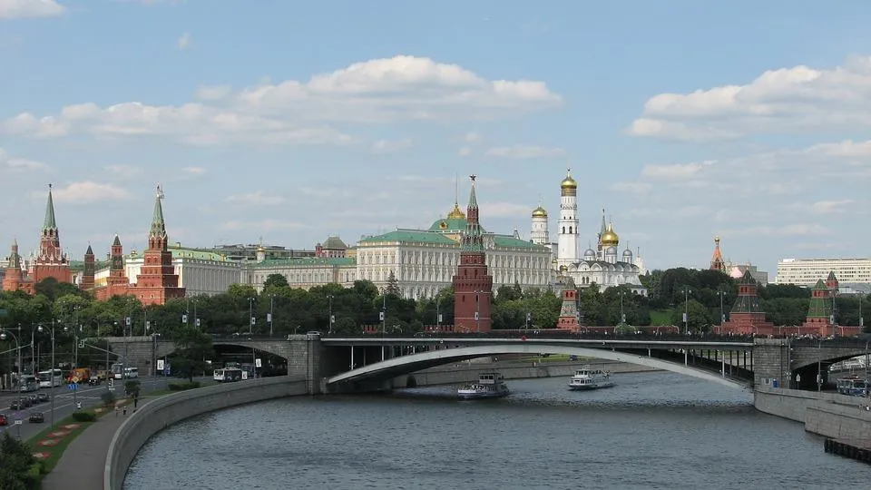 Москва и Серпухов вошли в число самых популярных городов для отдыха в России в сентябре