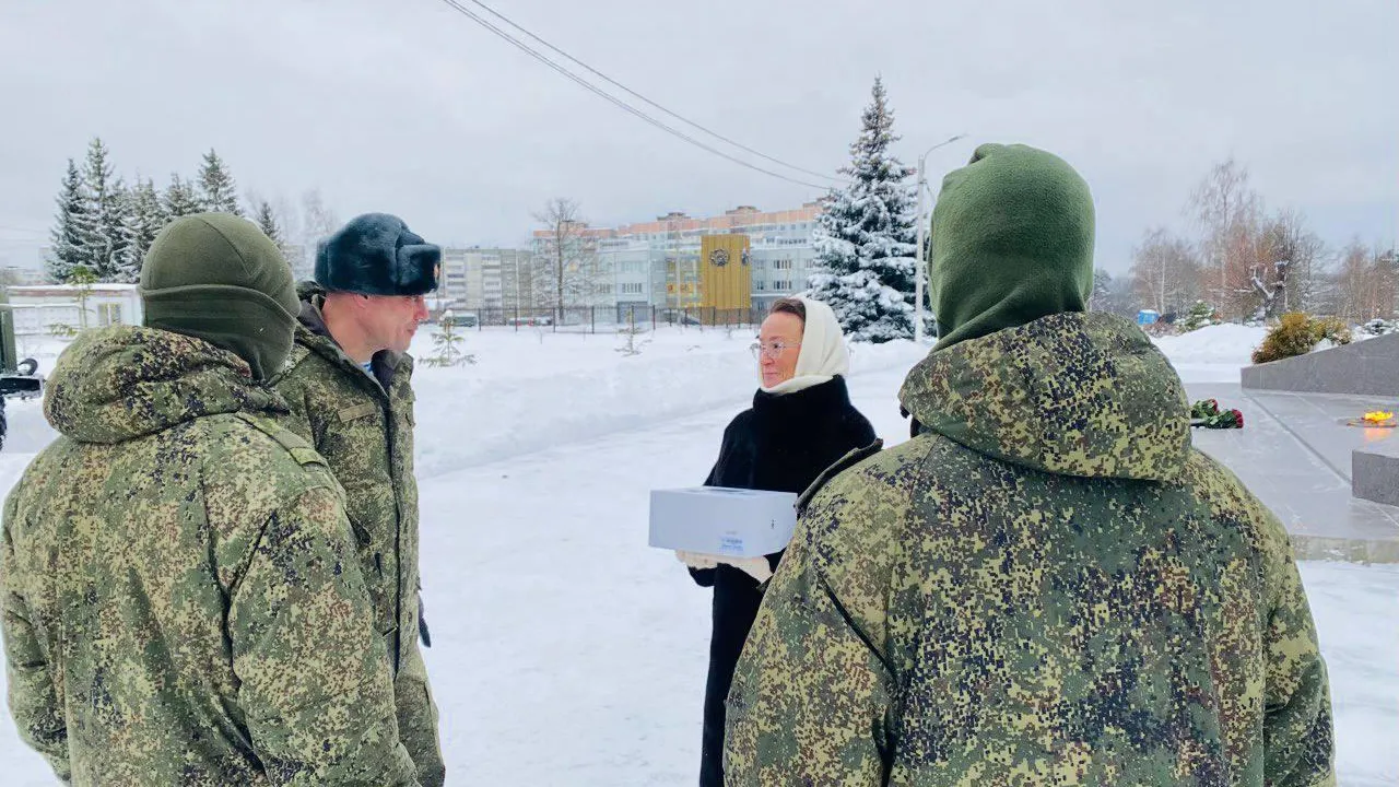 Госжилинспекция Подмосковья передала квадрокоптеры на нужды СВО