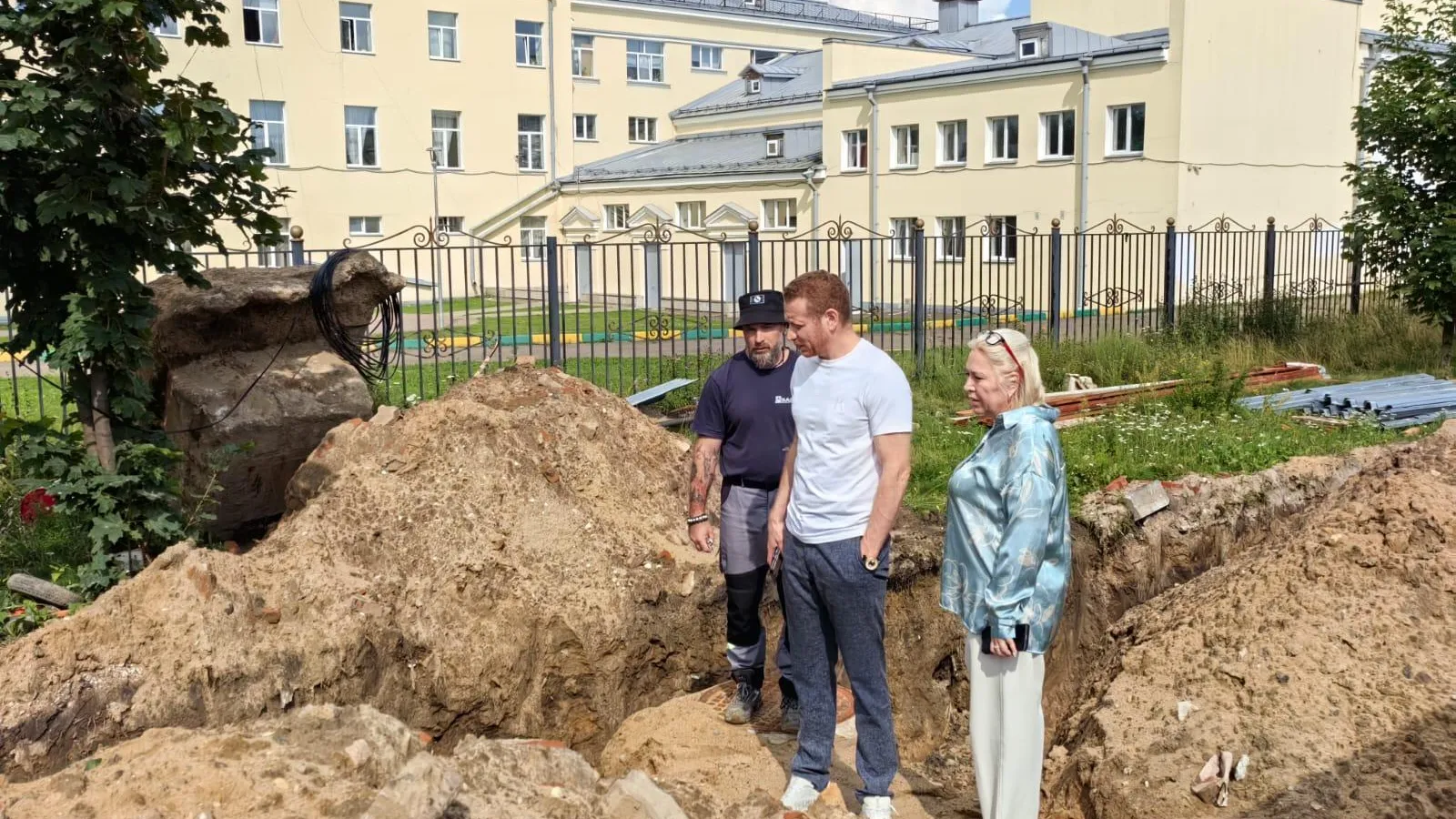 Школы в Обухове и в поселке Зеленый Богородского округа откроются к 1 сентября