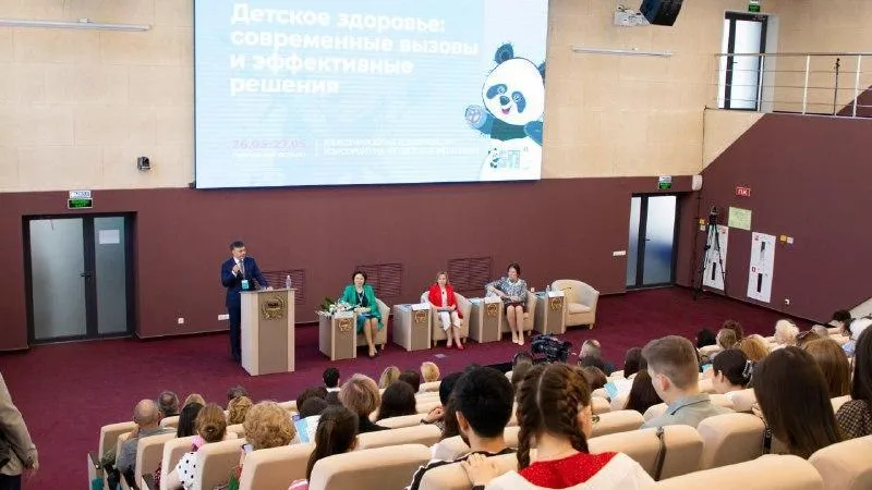 Врачи НИКИ детства Подмосковья обсудили с коллегами вопросы педиатрии на конференции в Уфе