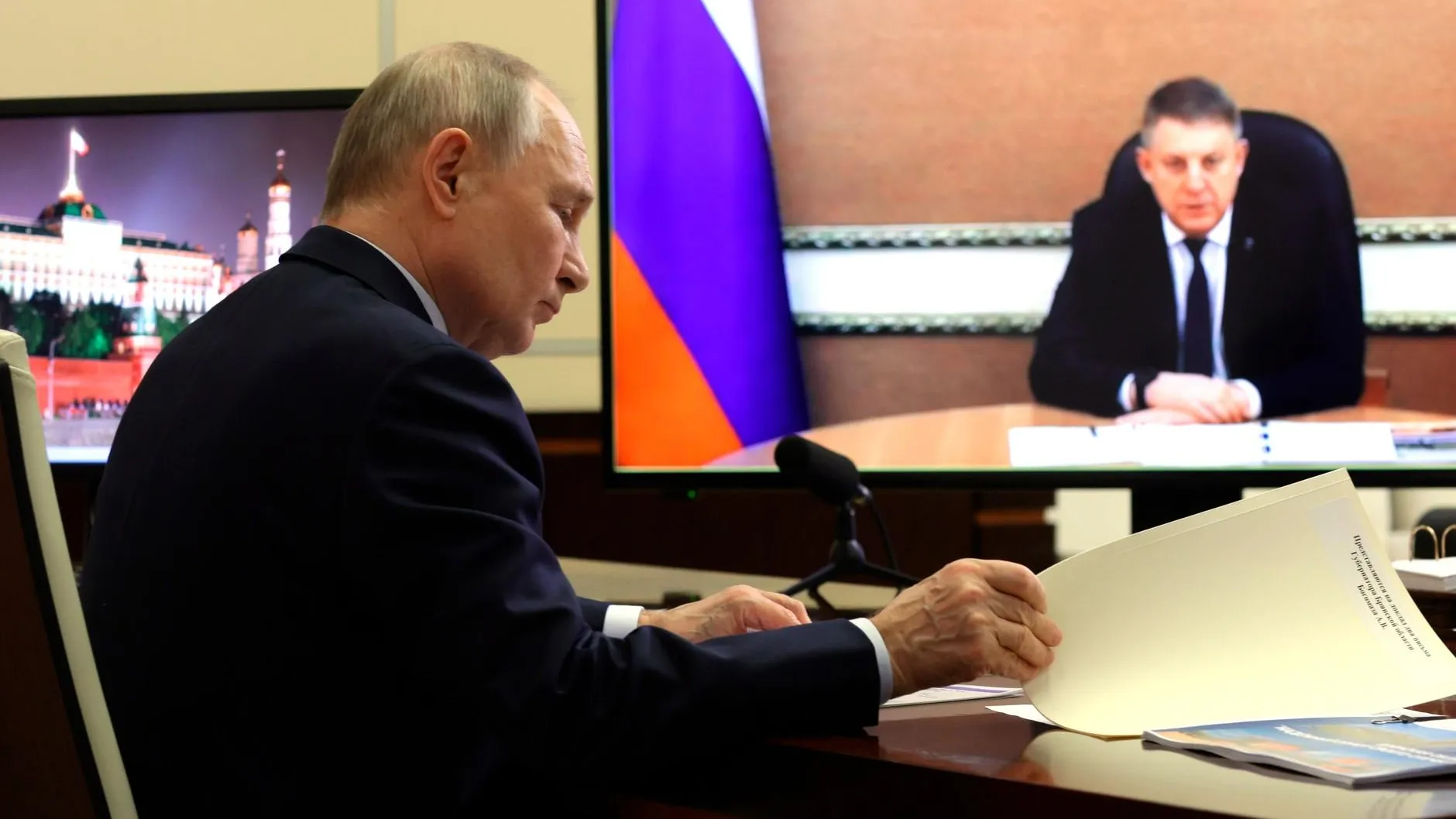 Путин пообщался с губернатором Брянской области Богомазом
