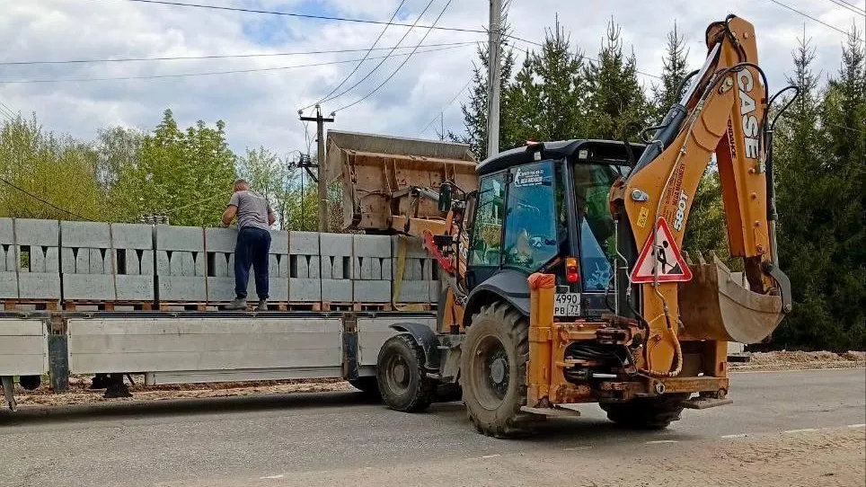 В Подмосковье приступили к строительству тротуаров